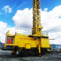 Работают СБШ, гудят моторы