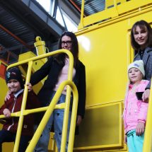 Дети в гостях у ОАО «ЛМЗ Универсал»!