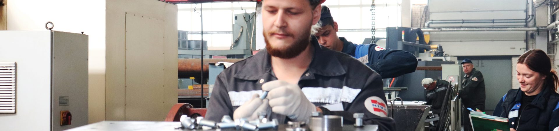 Слесарь-ремонтник Алексей Шлома: «В работе главное – спокойствие и осмысленность действий»